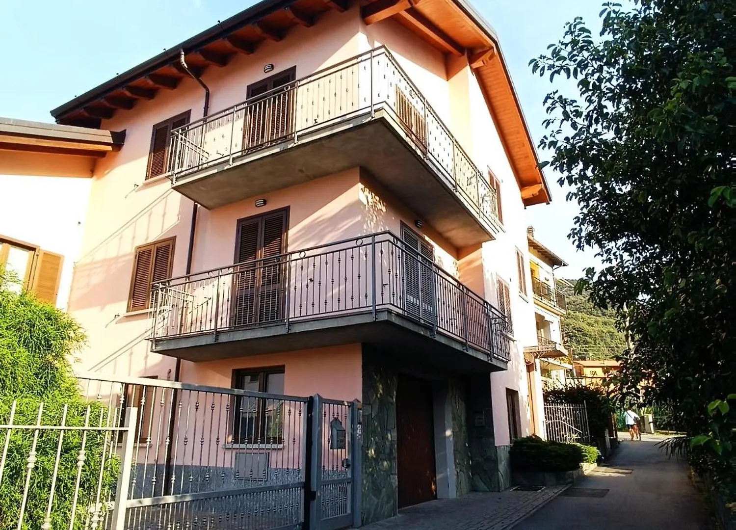 Casa Bianca, Vista Unica Sul Lago Di Como 데르비오 이탈리아